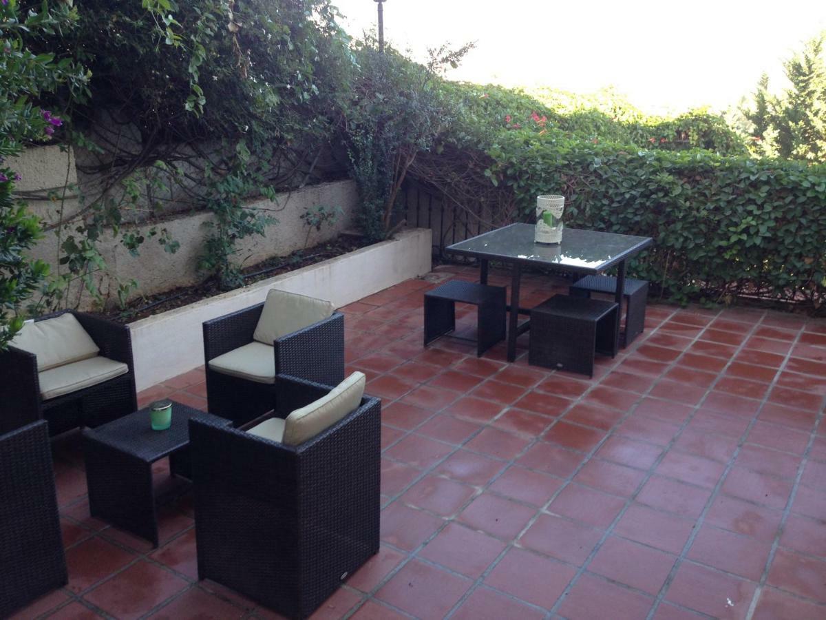 Apartamento-Estudio En Villa Con Piscina มาลากา ภายนอก รูปภาพ