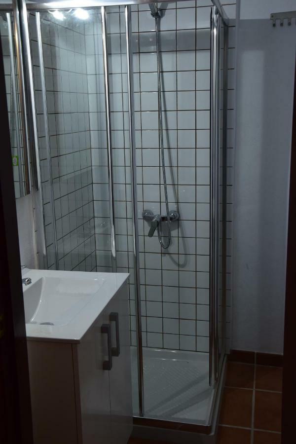 Apartamento-Estudio En Villa Con Piscina มาลากา ภายนอก รูปภาพ