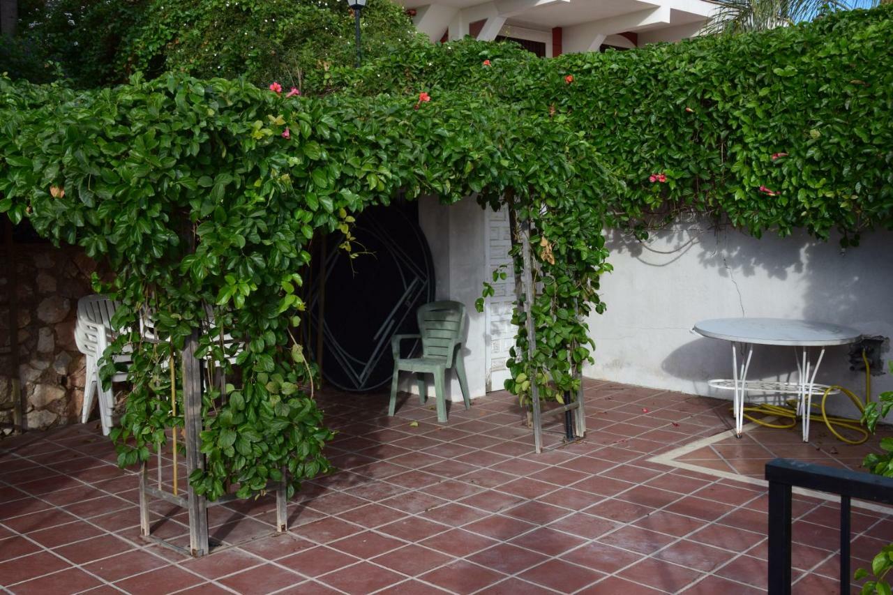 Apartamento-Estudio En Villa Con Piscina มาลากา ภายนอก รูปภาพ